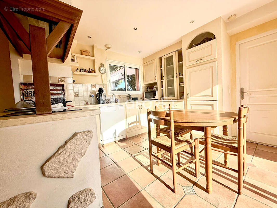 Maison à SAINT-CYPRIEN