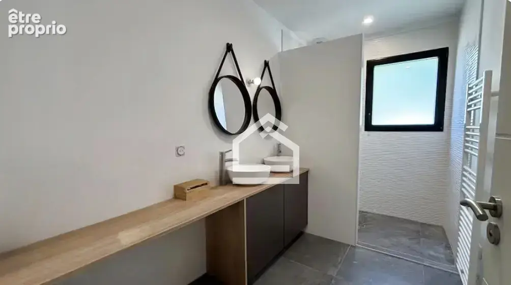 Maison récente et contemporaine, 4 chambres, piscine. - photo 7