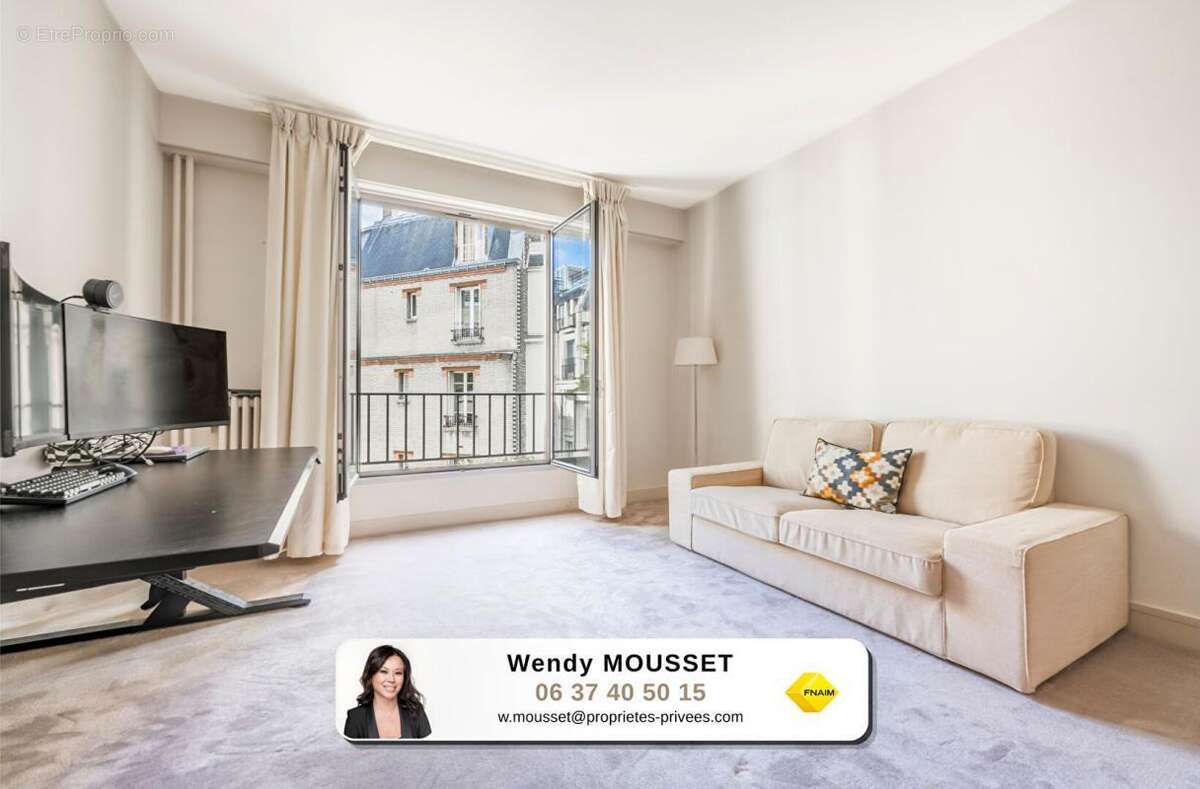 Appartement à PARIS-16E