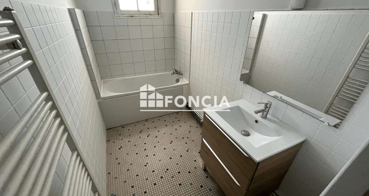 Appartement à SAINTE-FOY-LA-GRANDE