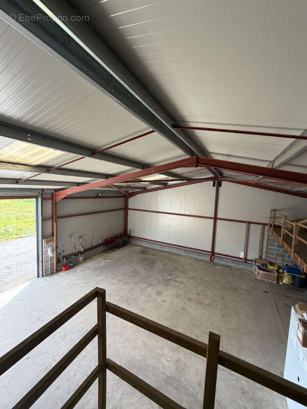 Commerce à SAINT-JUNIEN