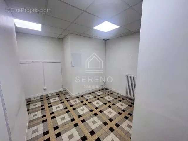 Commerce à VINCENNES