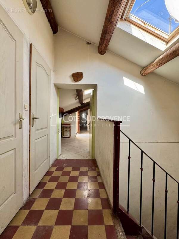 Appartement à LE PONTET