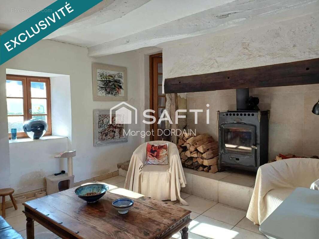 Photo 2 - Maison à LANUEJOULS