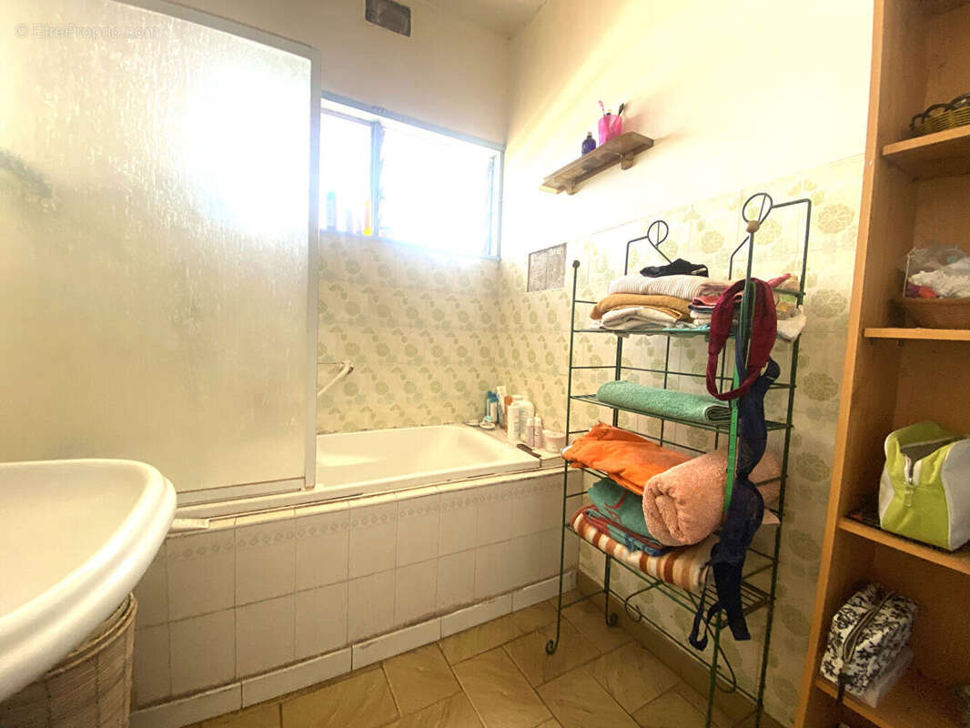 Maison à SAINT-DENIS