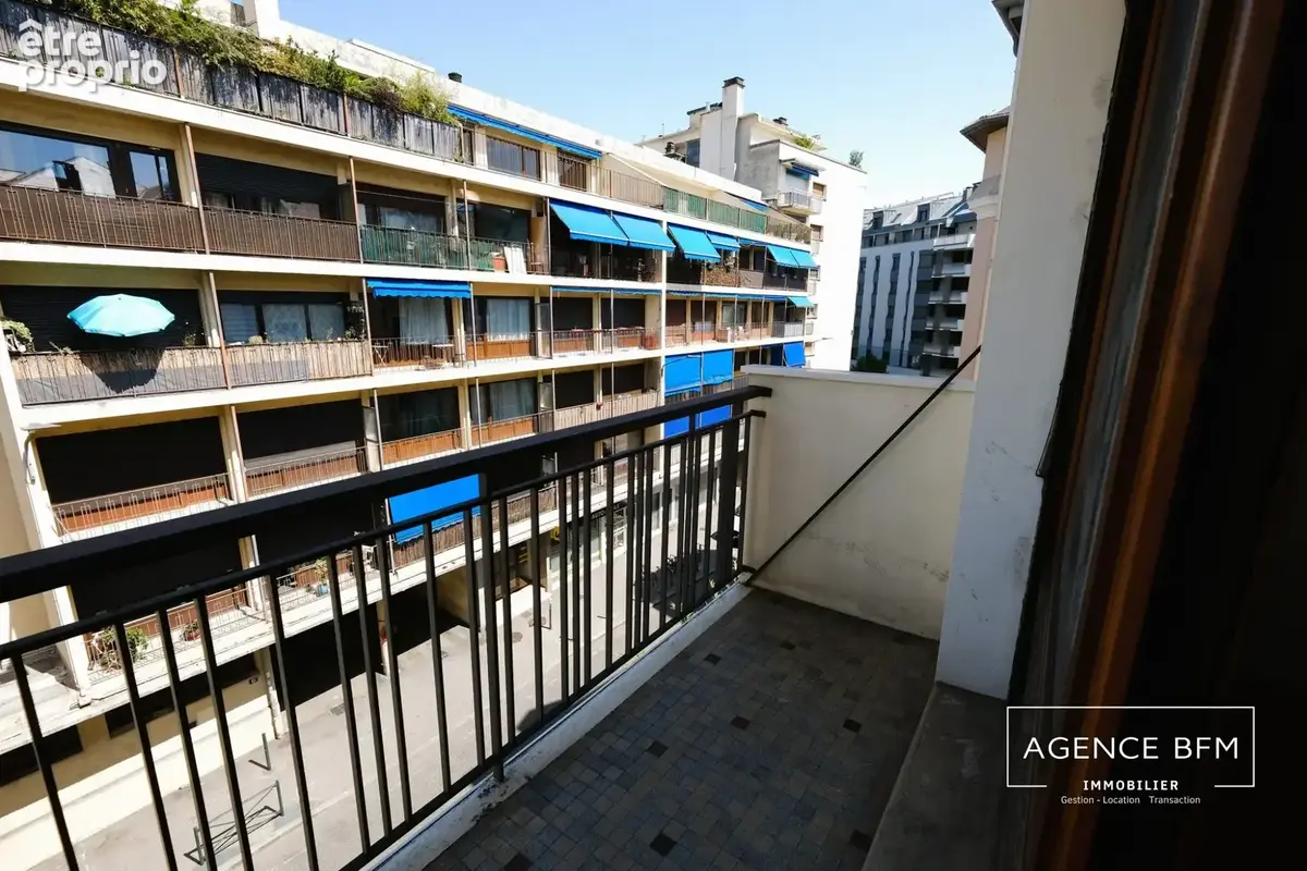 Appartement 2 pièces 65 m² à vendre à Annecy (74000) - photo 2