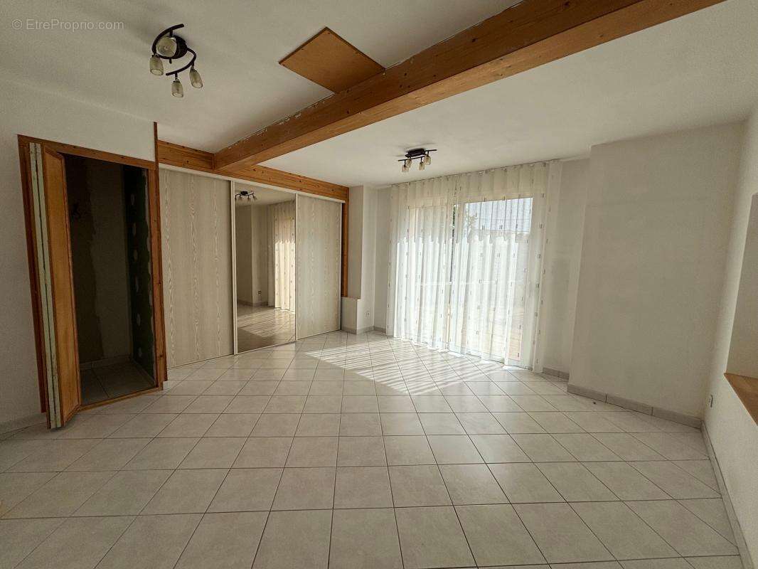 Maison à SAINT-AUBIN-DES-CHATEAUX