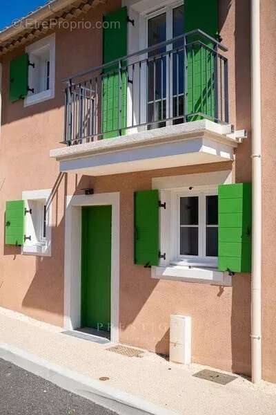 Maison à LA GARDE-FREINET