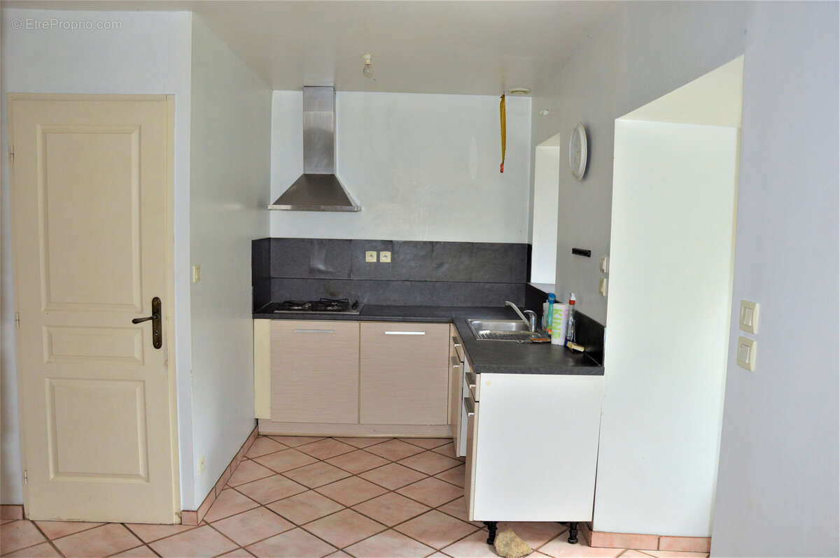 Maison à SEVERAC-LE-CHATEAU