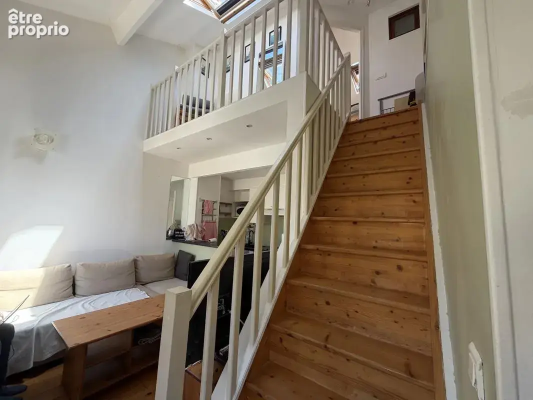 Au coeur de Louveciennes , un Duplex lumineux de 42 m2 Loi Carrez 50m2 utile - photo 5