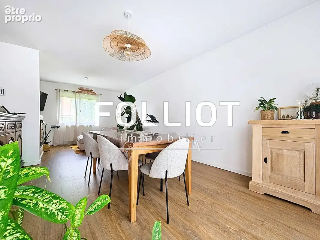 Photo Maison à Creully au prix de 339 000€