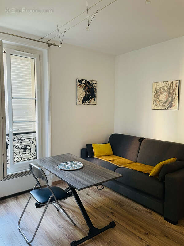 Appartement à PARIS-15E