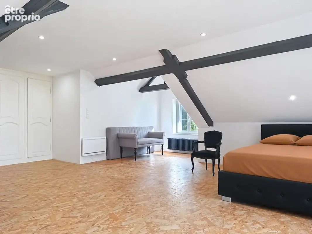 QUIÉVRECHAIN   EN EXCLUSIVITÉ   Grande propriété de ± 270 m2 sur près de 2.500 m2 de terrain - photo 12
