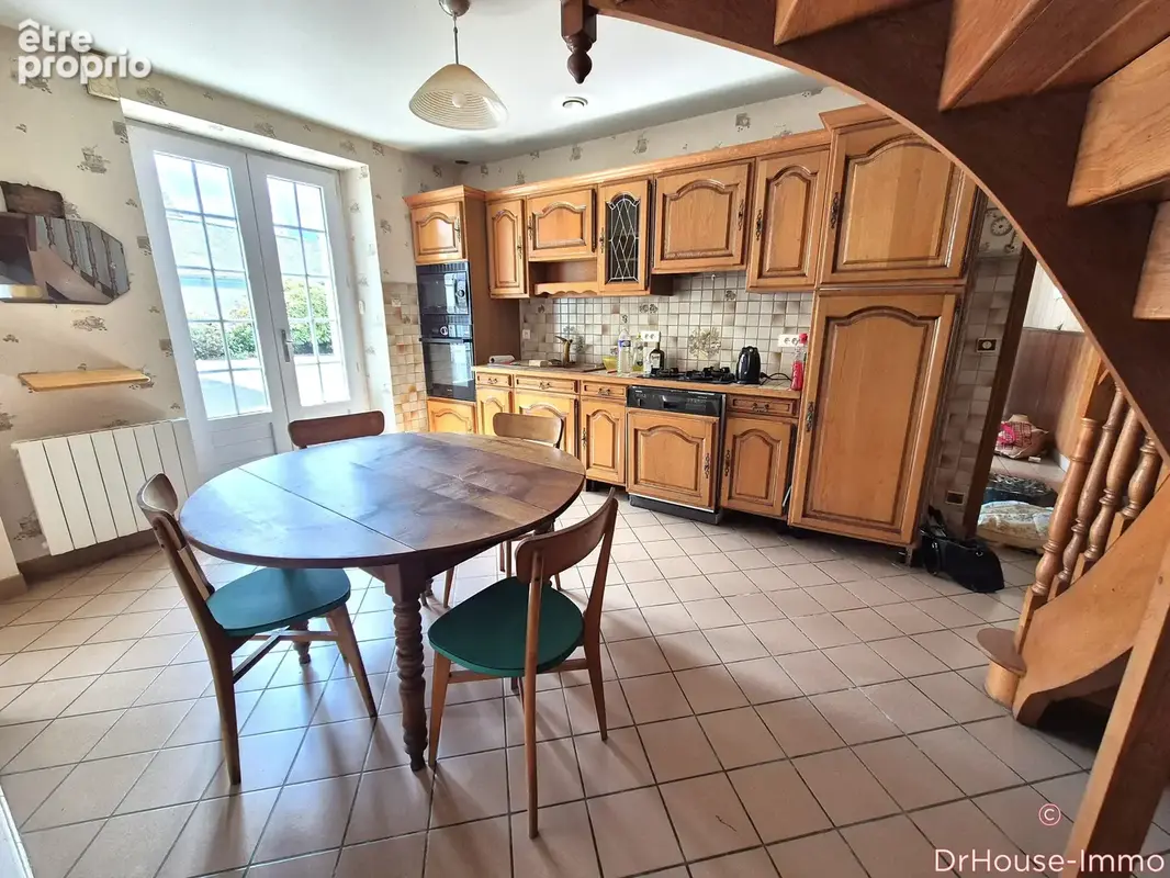 Maison 110 m² à Gorron  - photo 6