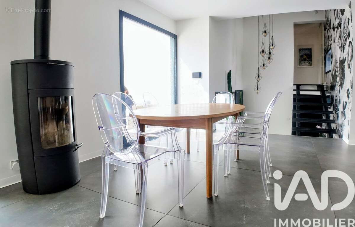 Photo 7 - Maison à SURY-LE-COMTAL