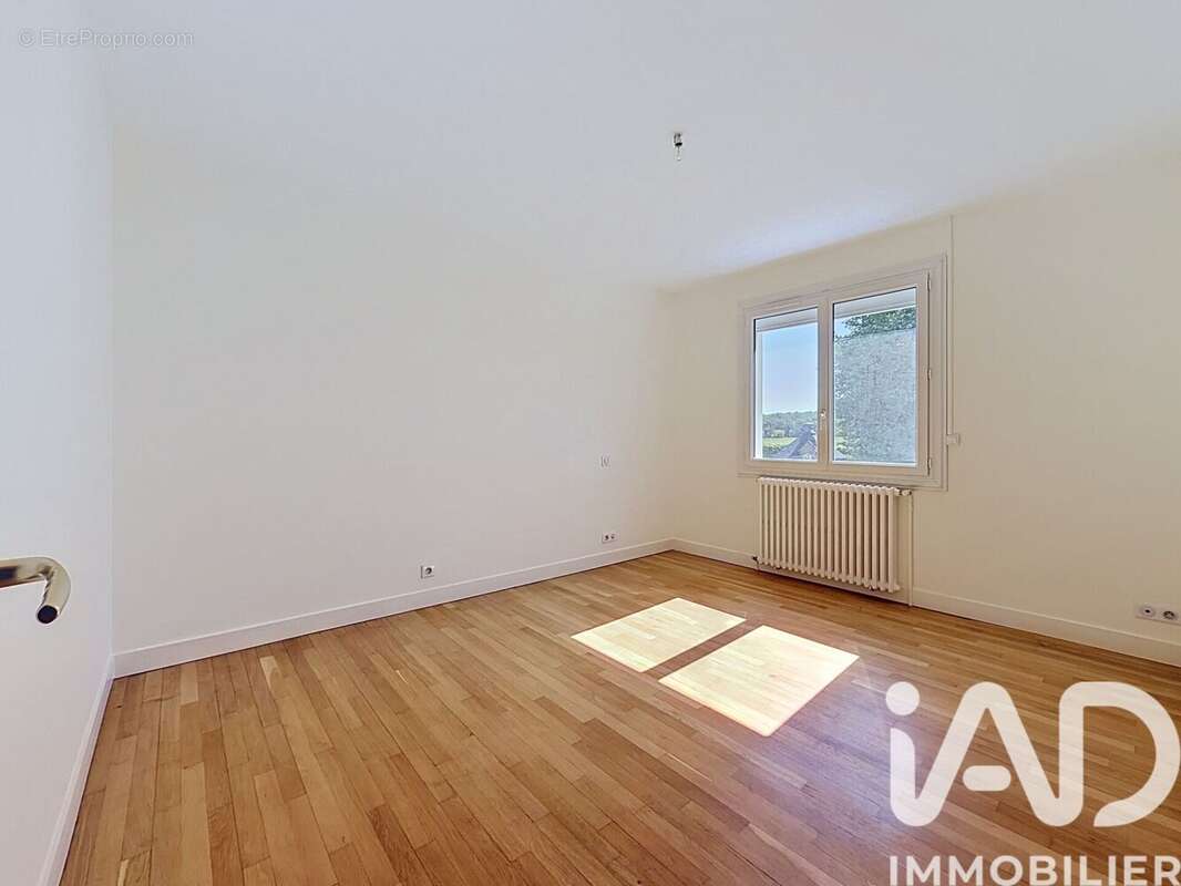 Maison 67 m² à Vallieres-Les-Grandes  - photo 7