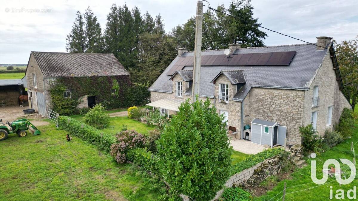 Photo 1 - Maison à MONTERBLANC