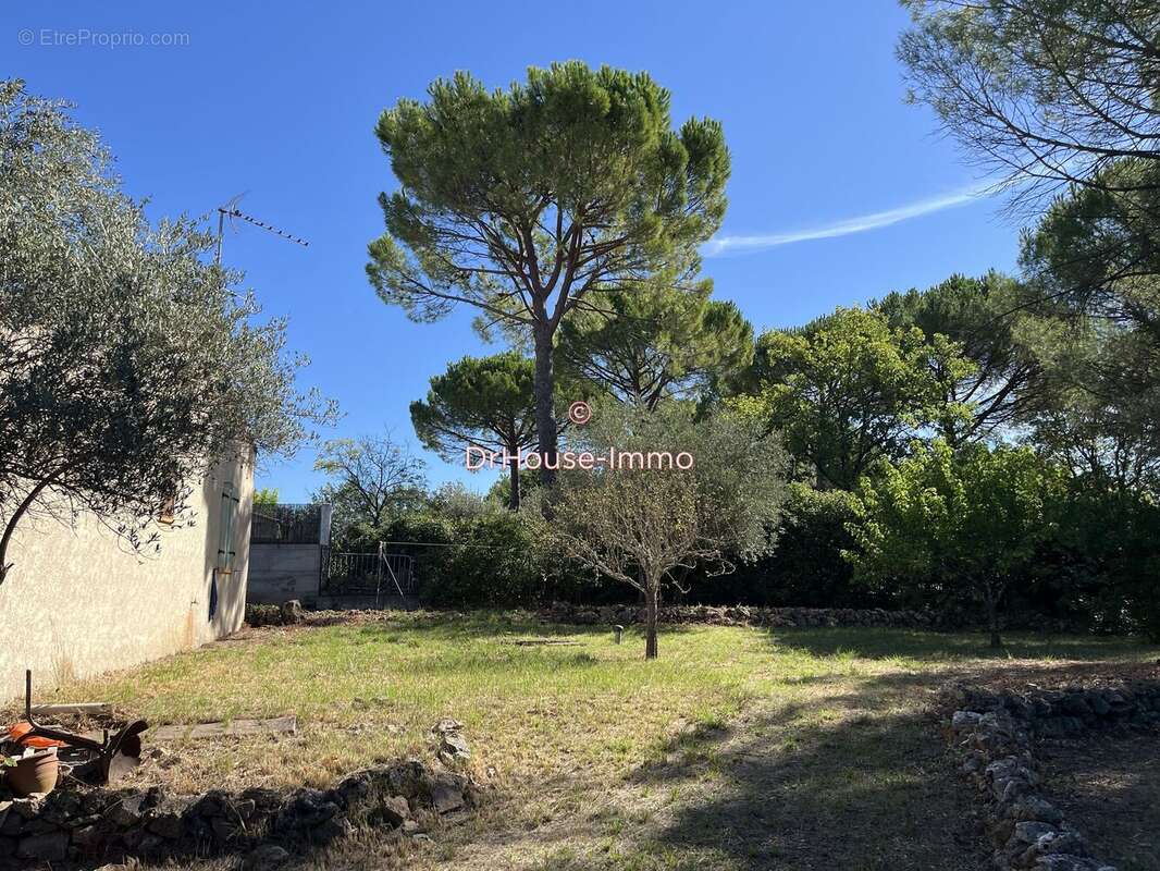 Maison à SAINT-MAXIMIN-LA-SAINTE-BAUME