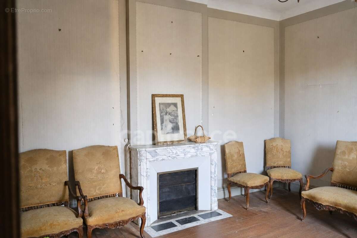 Un domaine n'appartient jamais tout à fait à ceux qui l'habitent, il se transmet - Bors (16) - photo 10