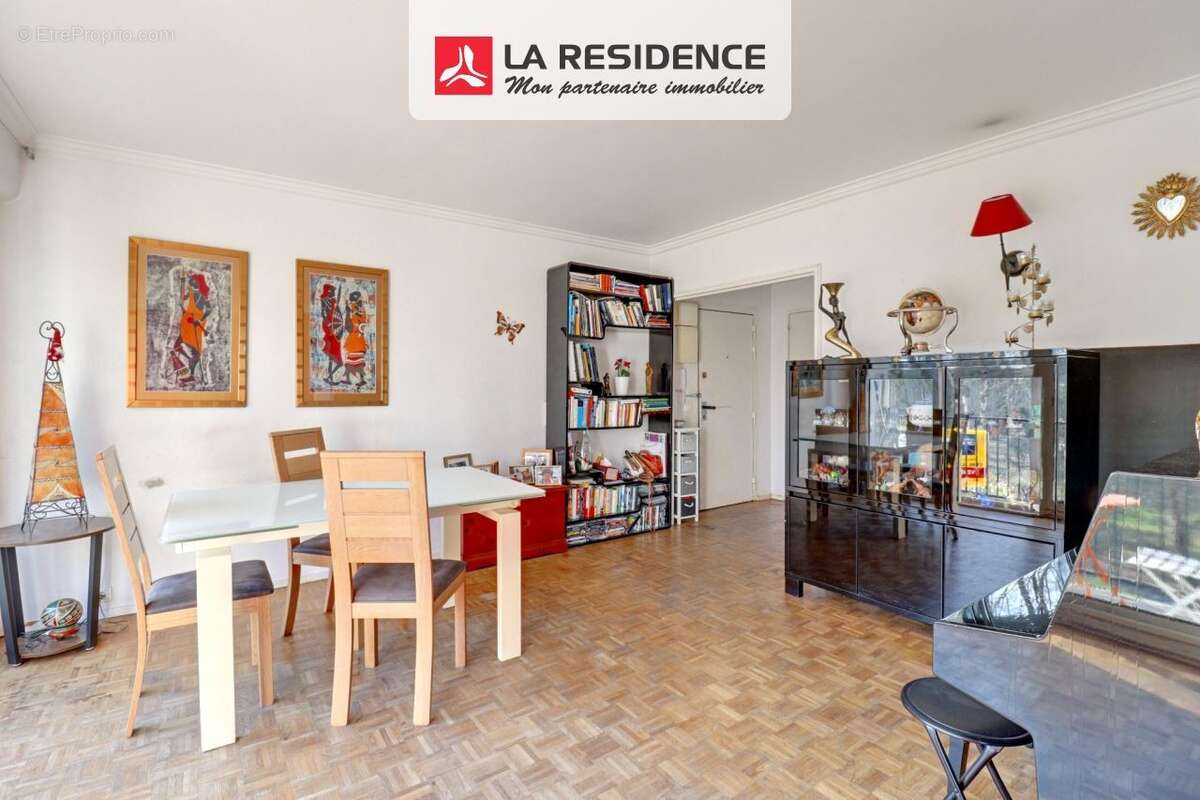 Appartement à VERNEUIL-SUR-SEINE