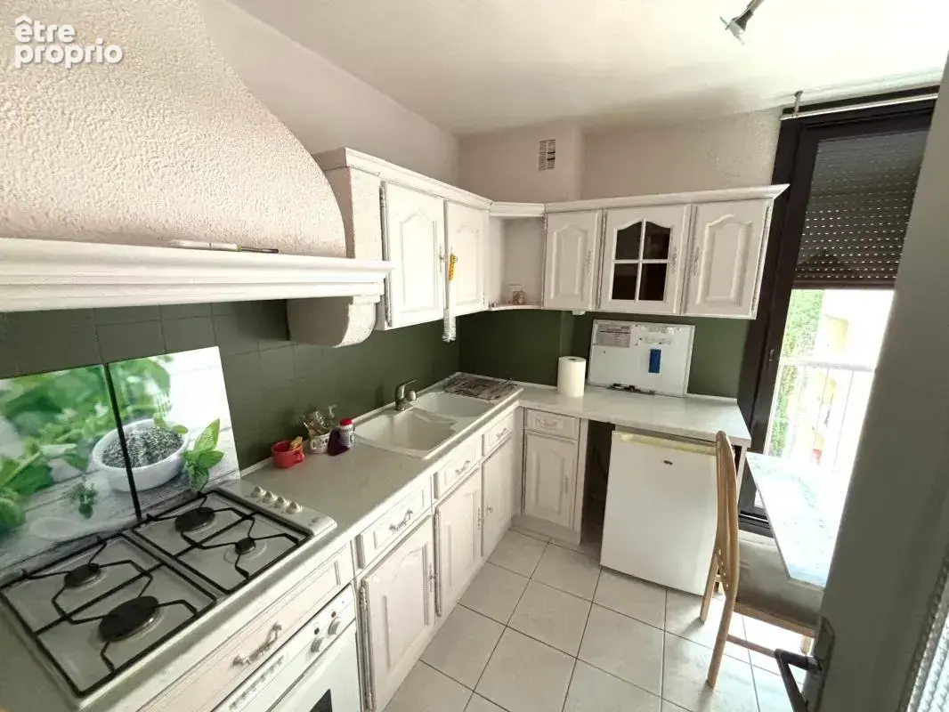 Résidence sécurisée – Appartement T3 de 69 m² avec Balcon, Cave et Parking - photo 3