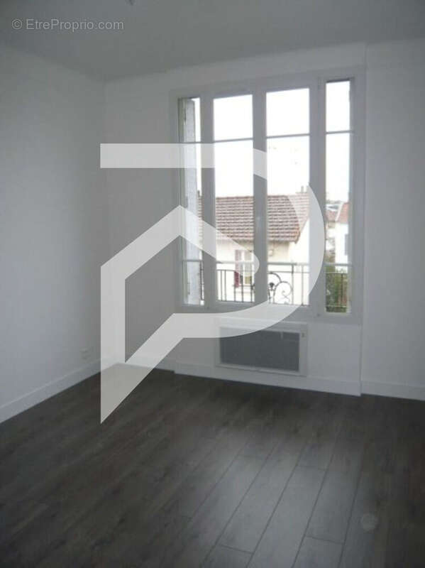 Appartement à COLOMBES