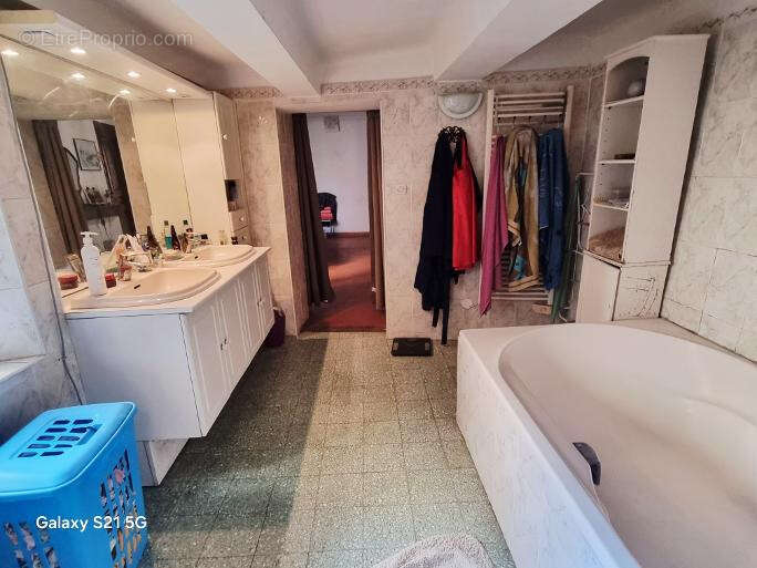 Appartement à DRAGUIGNAN