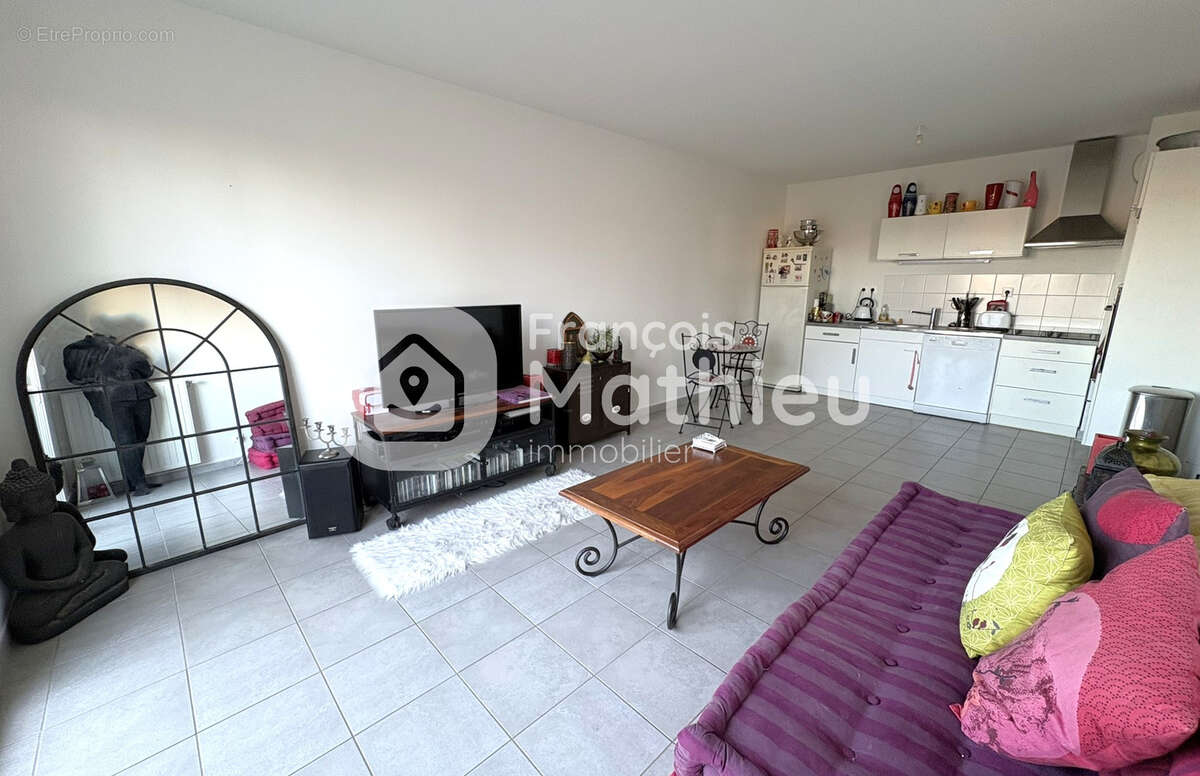 Appartement à SAINT-ANDRE-DE-CORCY