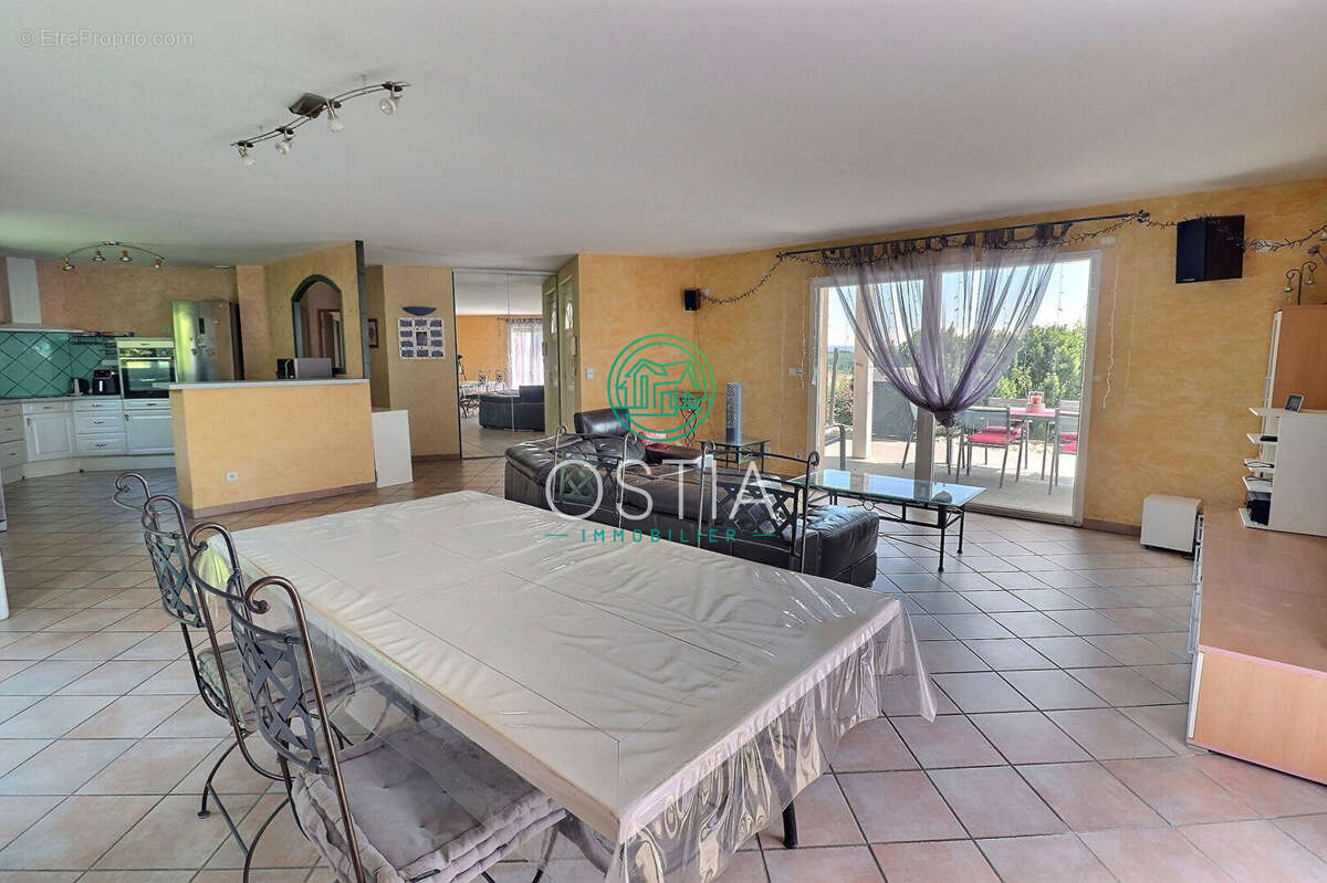 Villa St Romain En Jarez 5 pièce(s) 112 m2 - photo 6