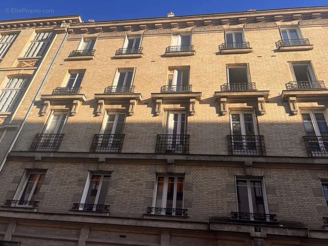 Appartement à PARIS-19E