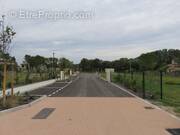 Terrain à SAUSSINES