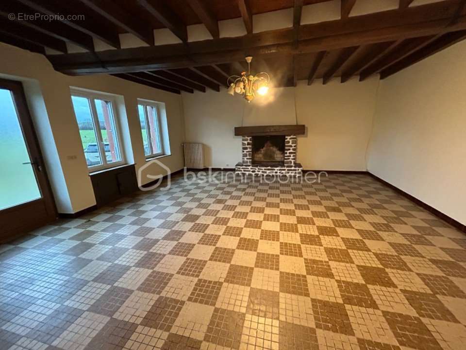 Maison à JAVRON-LES-CHAPELLES