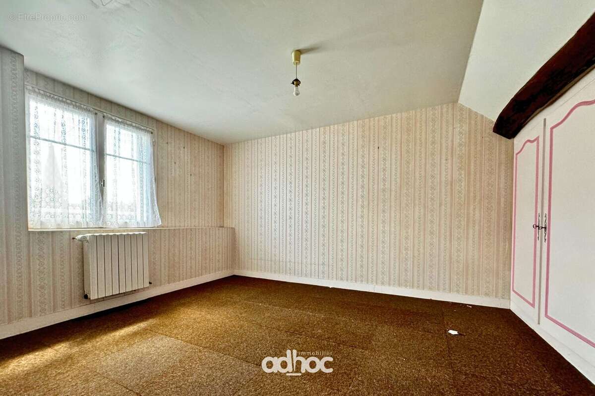 Maison à FAY-AUX-LOGES