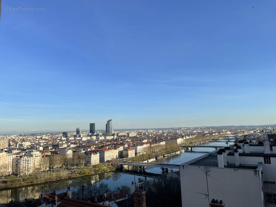 Appartement à LYON-4E