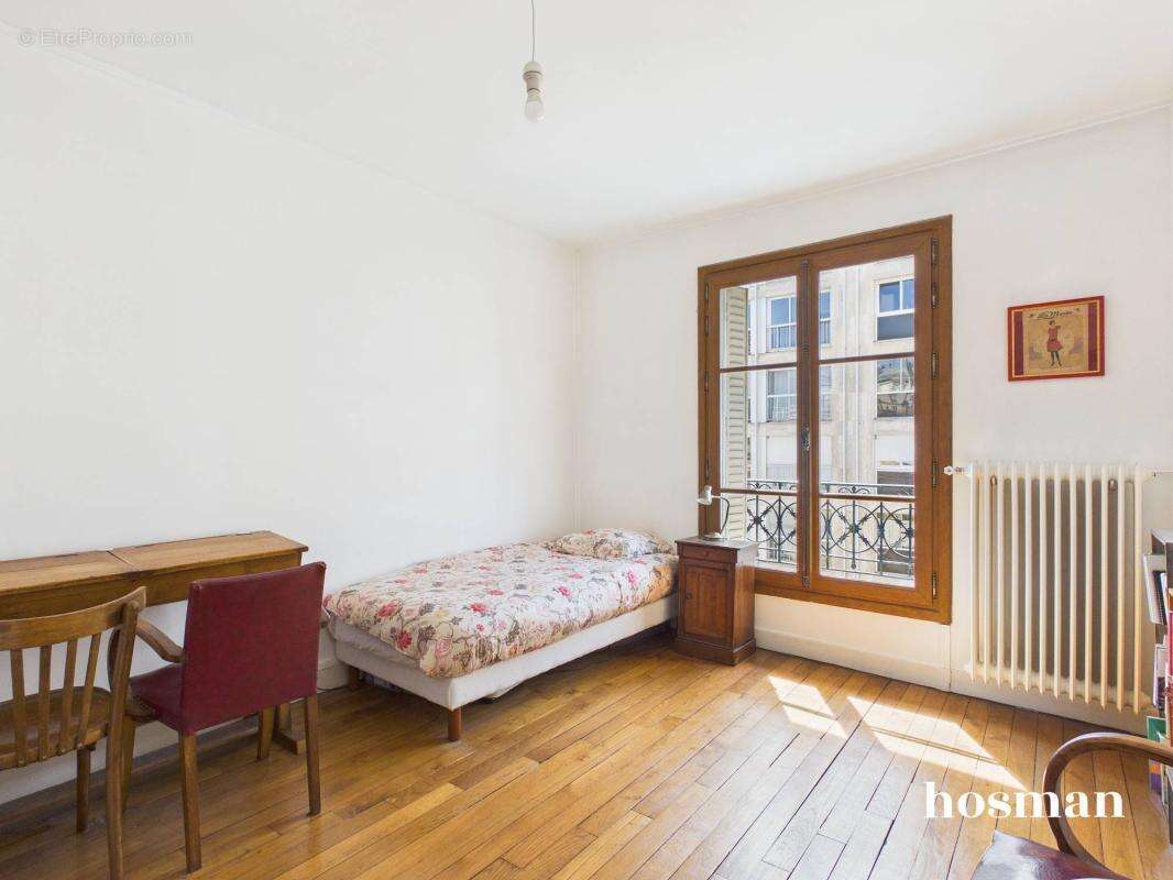 Appartement à PARIS-19E