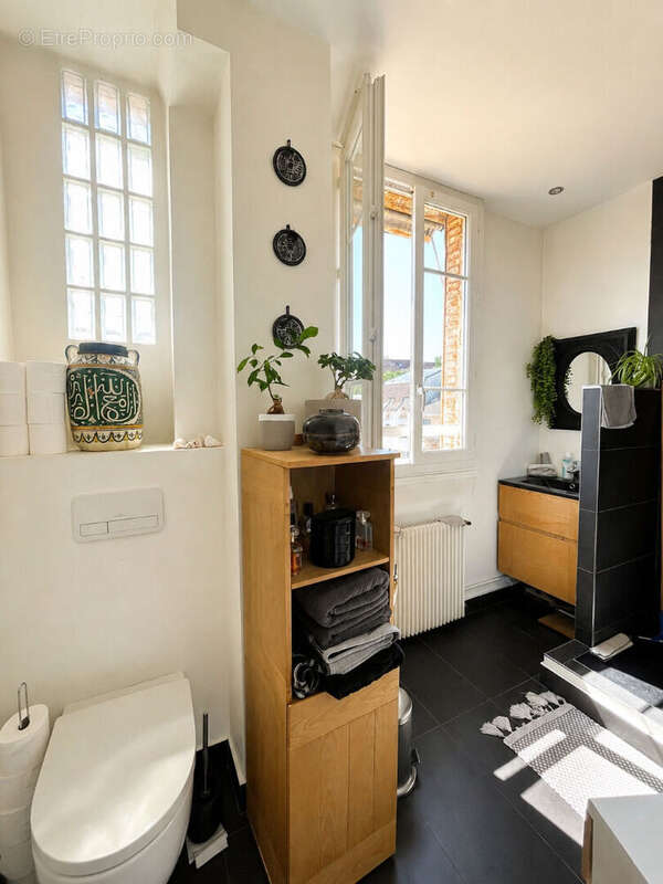 Appartement à NANTERRE