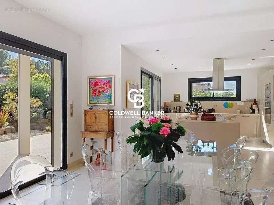 Maison à SAINT-RAPHAEL