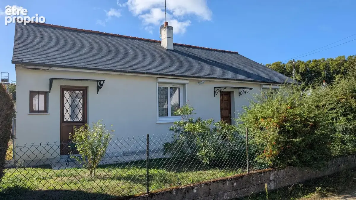 Photo Maison à Nazelles-Negron au prix de 195 000€