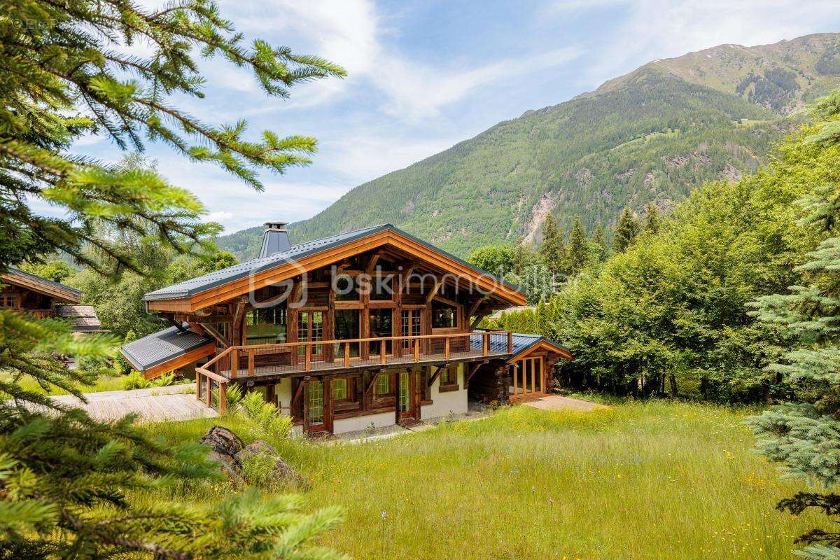 Maison à LES HOUCHES