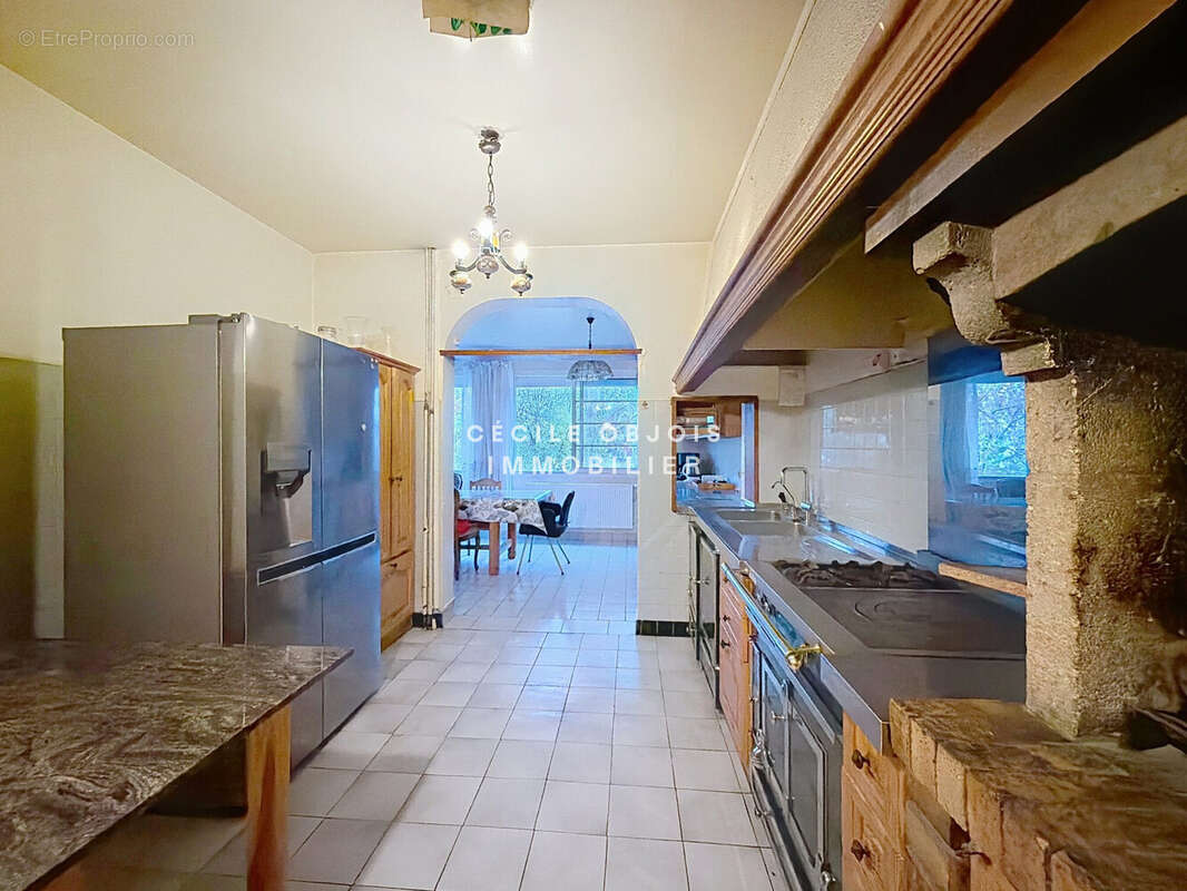 Maison à CHAMPIGNY-SUR-MARNE