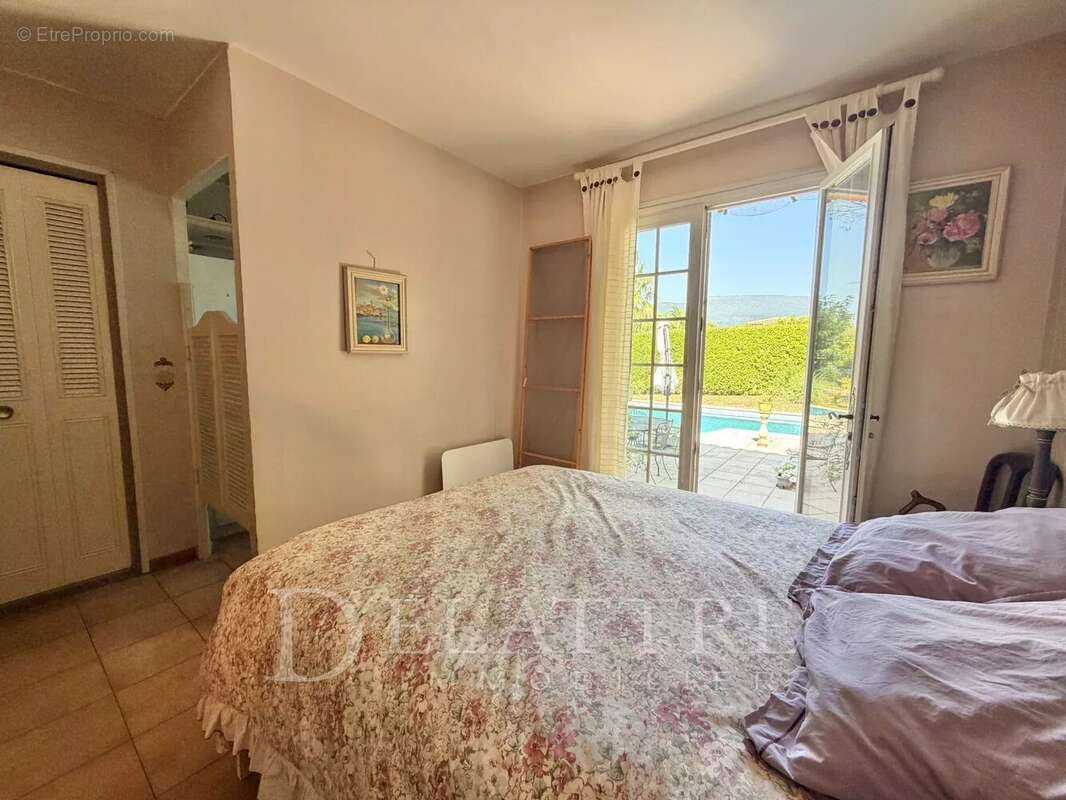 Maison 120 m² à Opio  - photo 10
