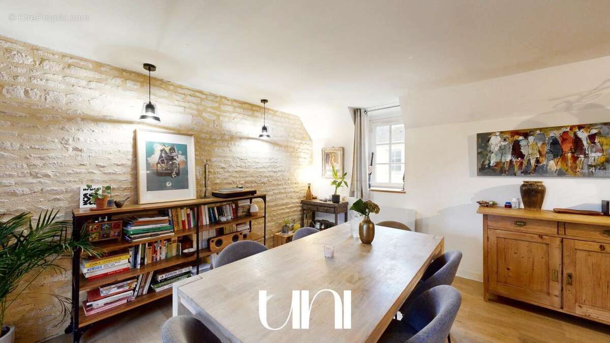 Appartement à BRETTEVILLE-SUR-ODON