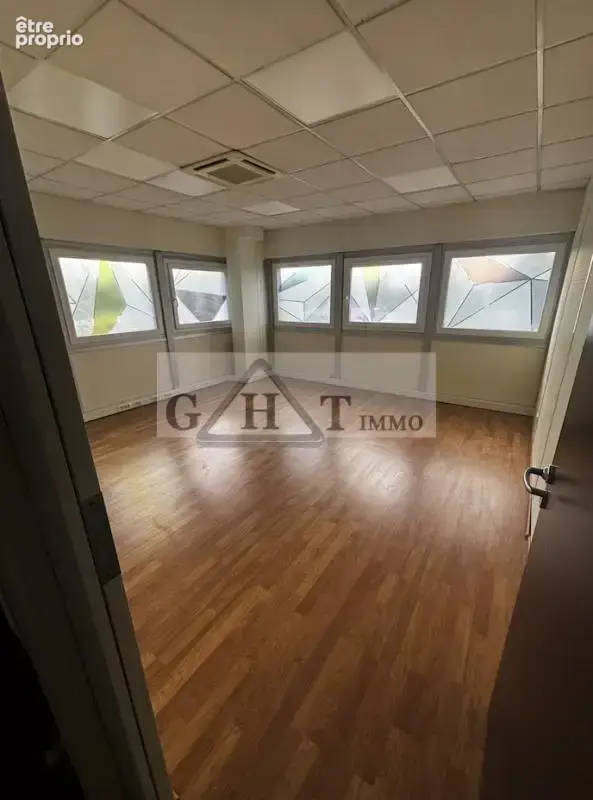 Entrepôt  bureaux à vendre à villeneuve-la-garenne - photo 13