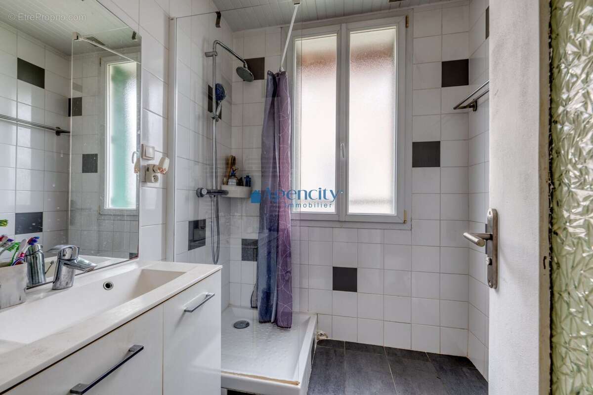 Maison à GOURNAY-SUR-MARNE