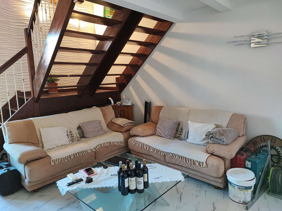 Appartement à LA REDORTE