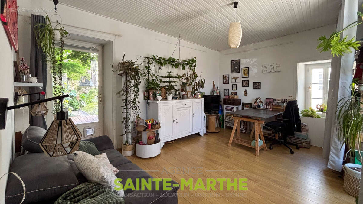 Maison à BENET