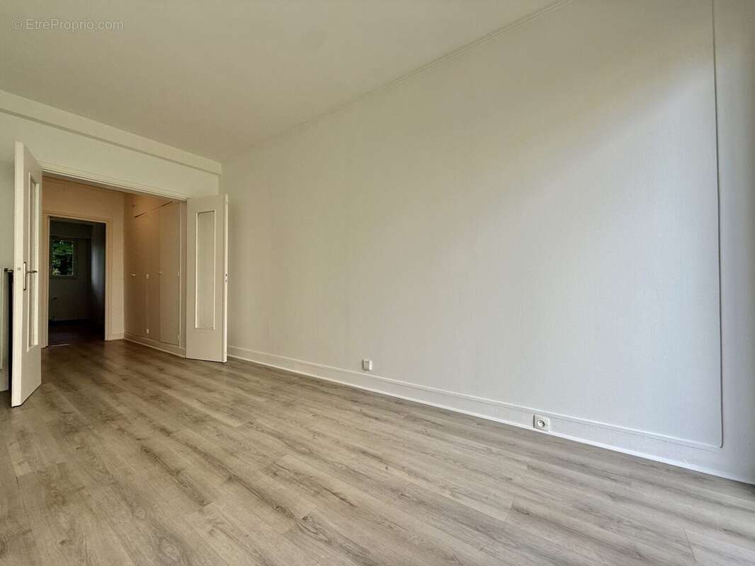 Appartement à LE VESINET