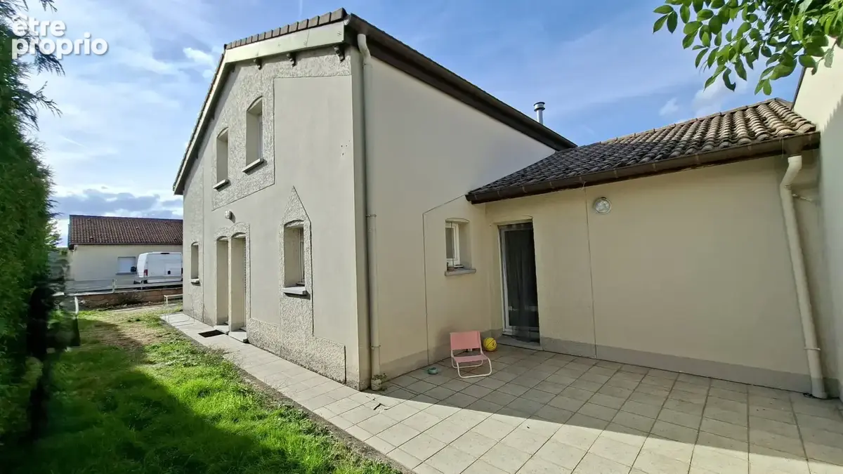 Photo à modifier  - Maison à SAINT-ETIENNE-LES-REMIREMONT