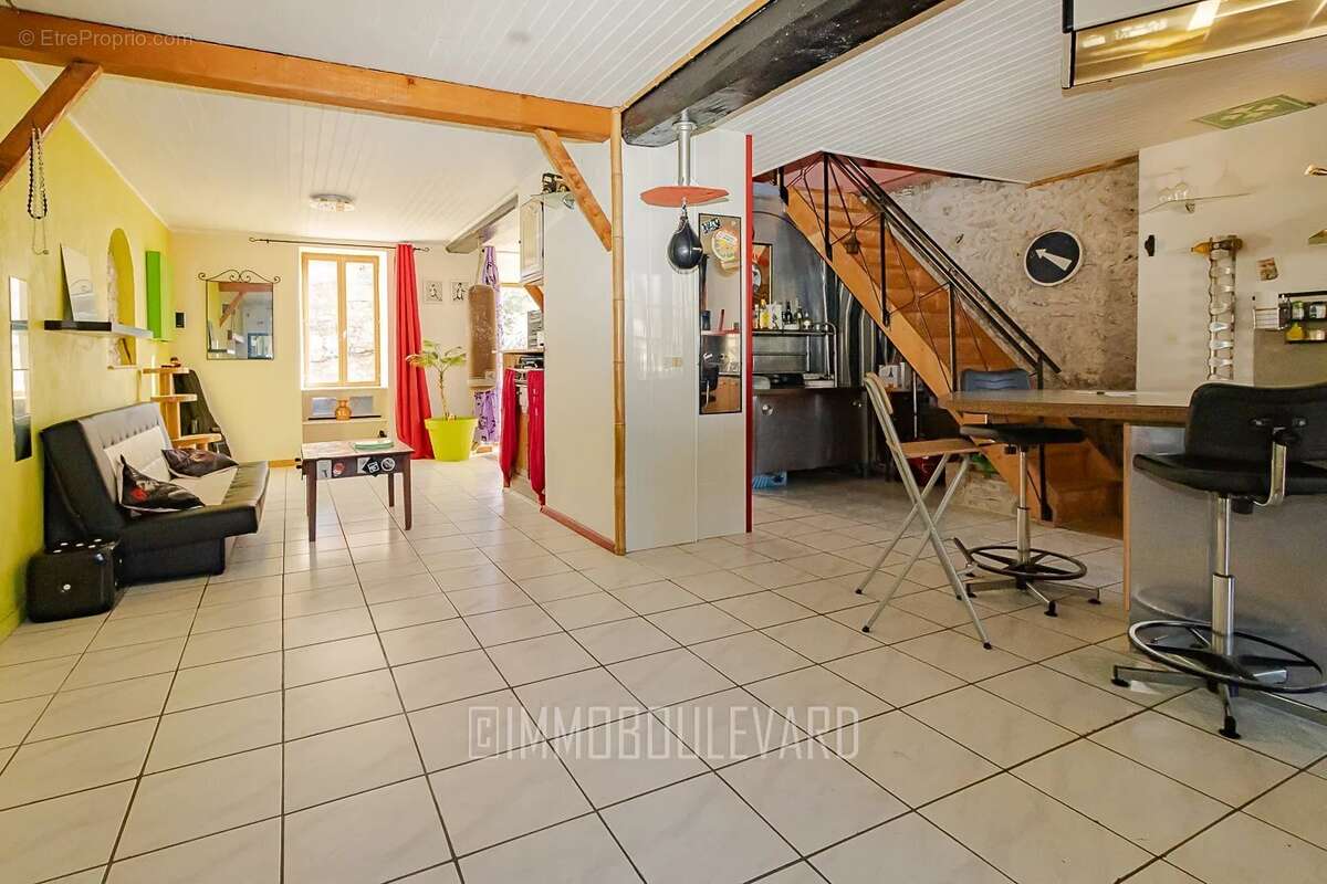 Maison à TAXAT-SENAT