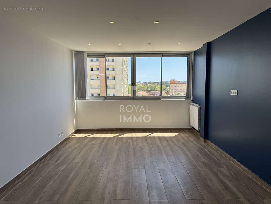 T3 rénové - Ascenseur - vue mer - 67m2 - photo 4